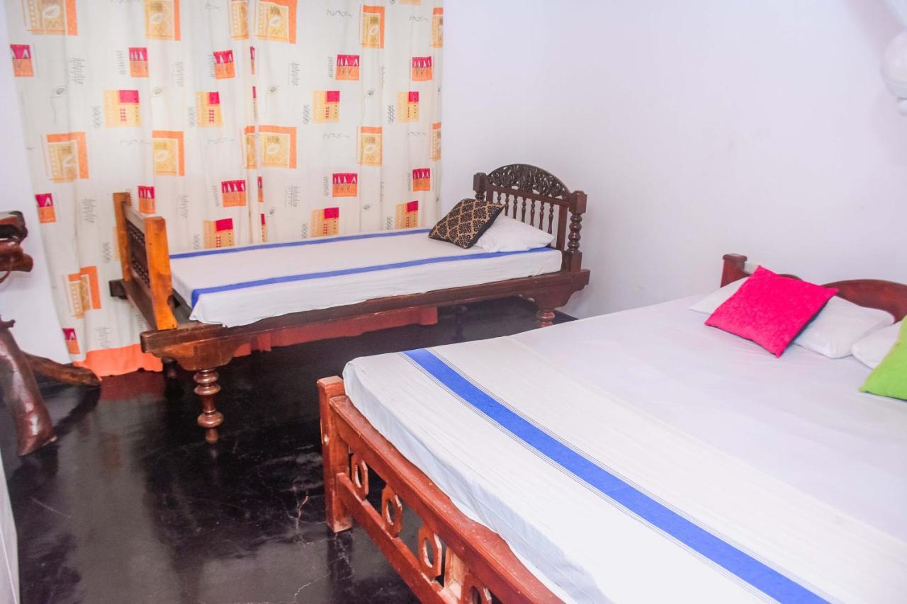 #Bedbox Vandrarhem Dambulla Exteriör bild